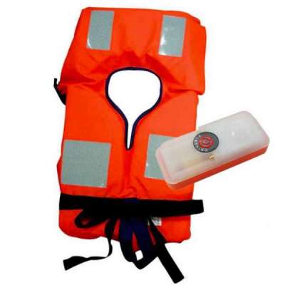 Kit 6 pezzi Giubbotto Salvagente Lalizas 150N e Luce LED Solas