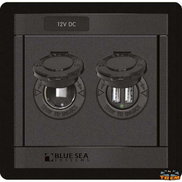 Pannello con presa e doppia porta USB