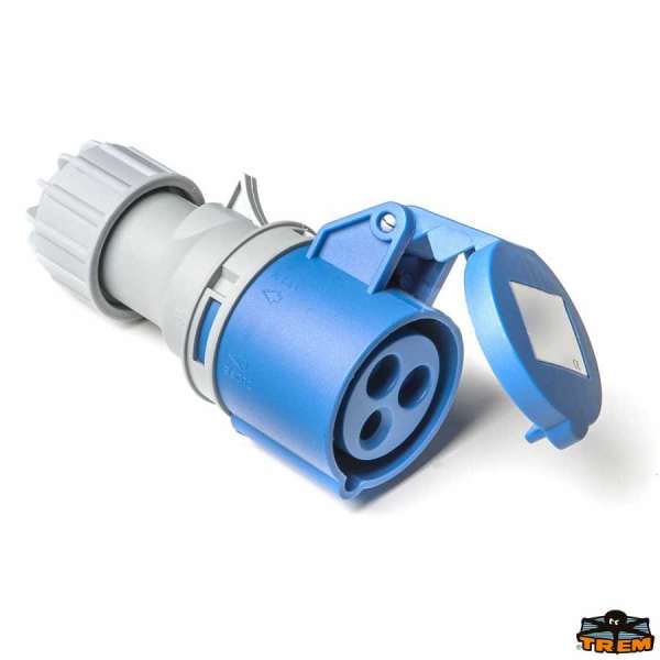 Presa tripolare CE con coperchio